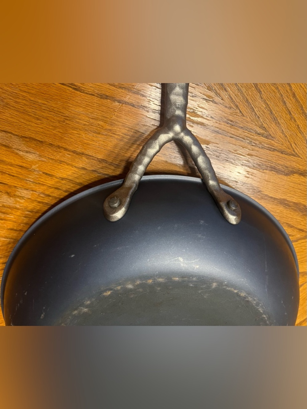 Alva Artist 11” Hammered Carbon Steel Finish Pre-Seasoned Frying Pan | Oven Safe - Picture 7 of 15